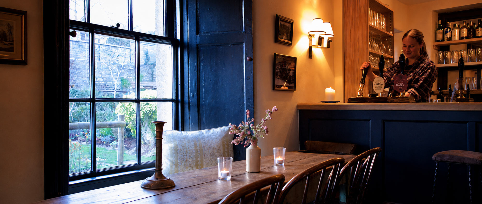 Character lighting for bars and resturants