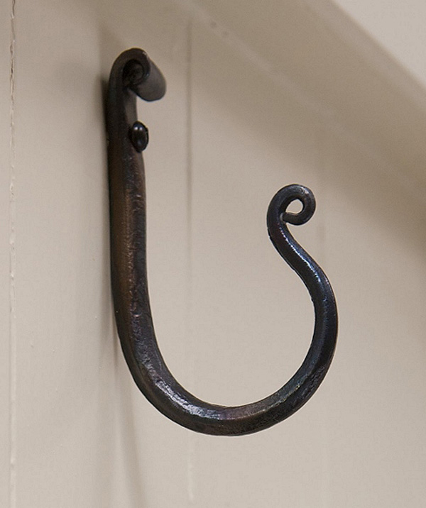 Curly - wrought iron tieback hook