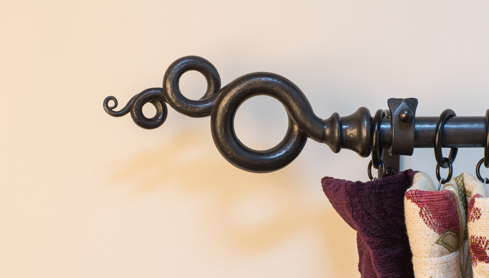 ringlet wrought iron curtain pole finial