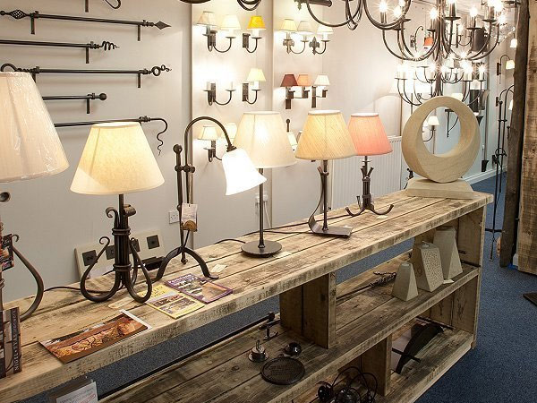 LED by Traditional Yet Modern in Use LED by Traditional Yet Modern in Use