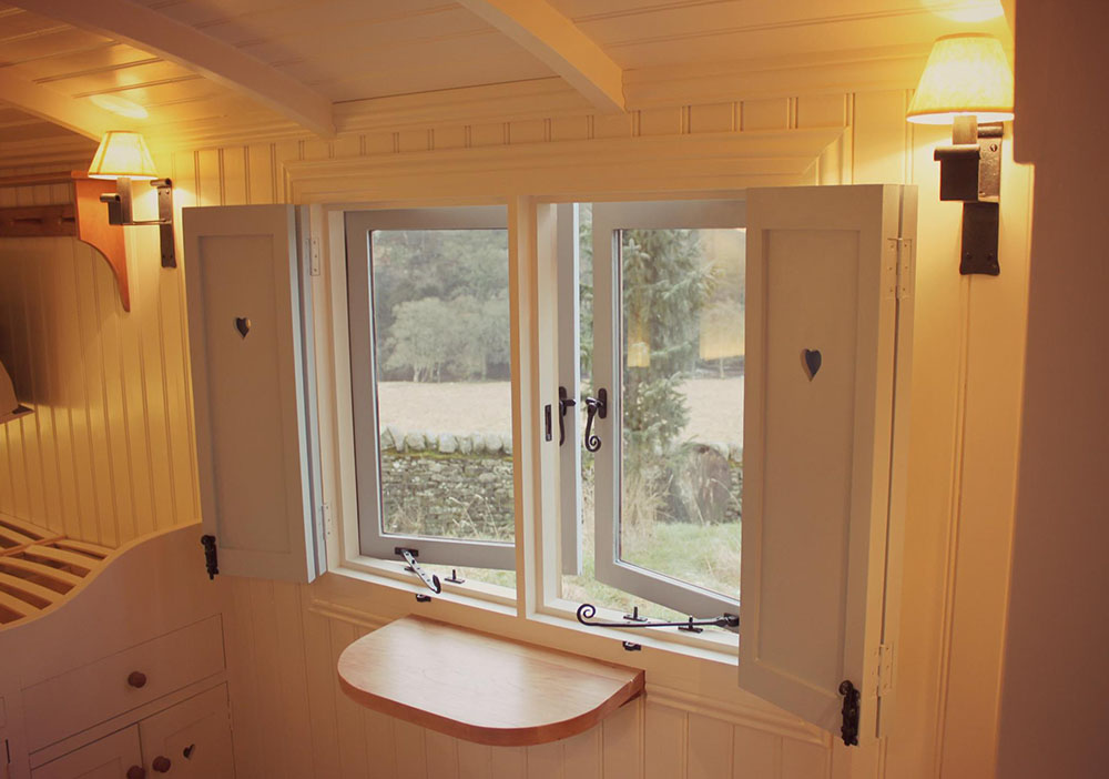 Nigel Tyas Blog - Yorkshire Hut Company Yorkshire Hut Company inside