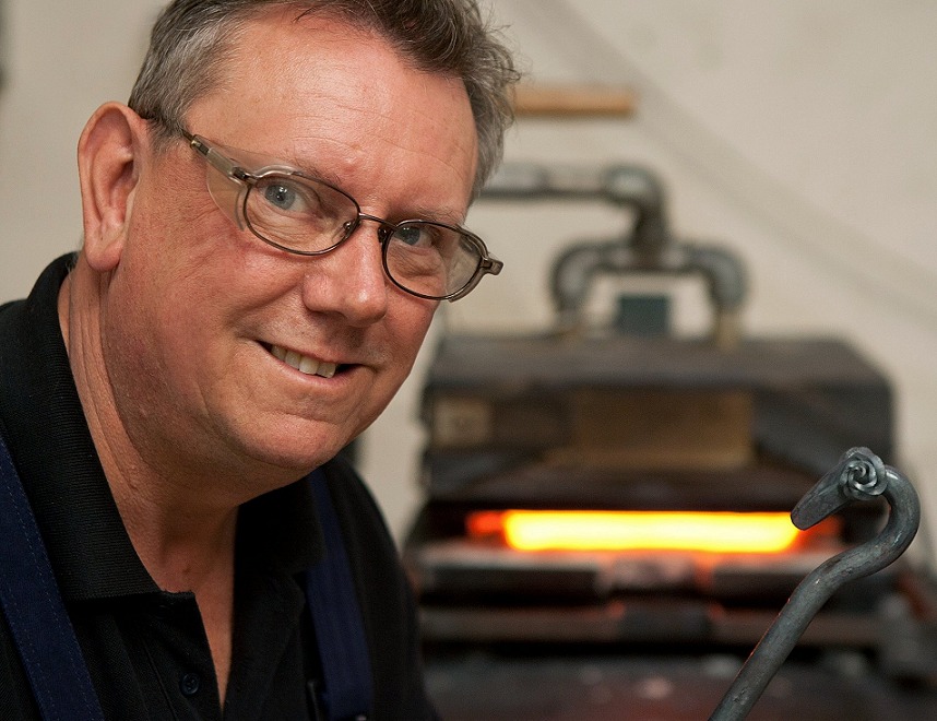 Nigel Tyas at the forge Nigel Tyas at the forge